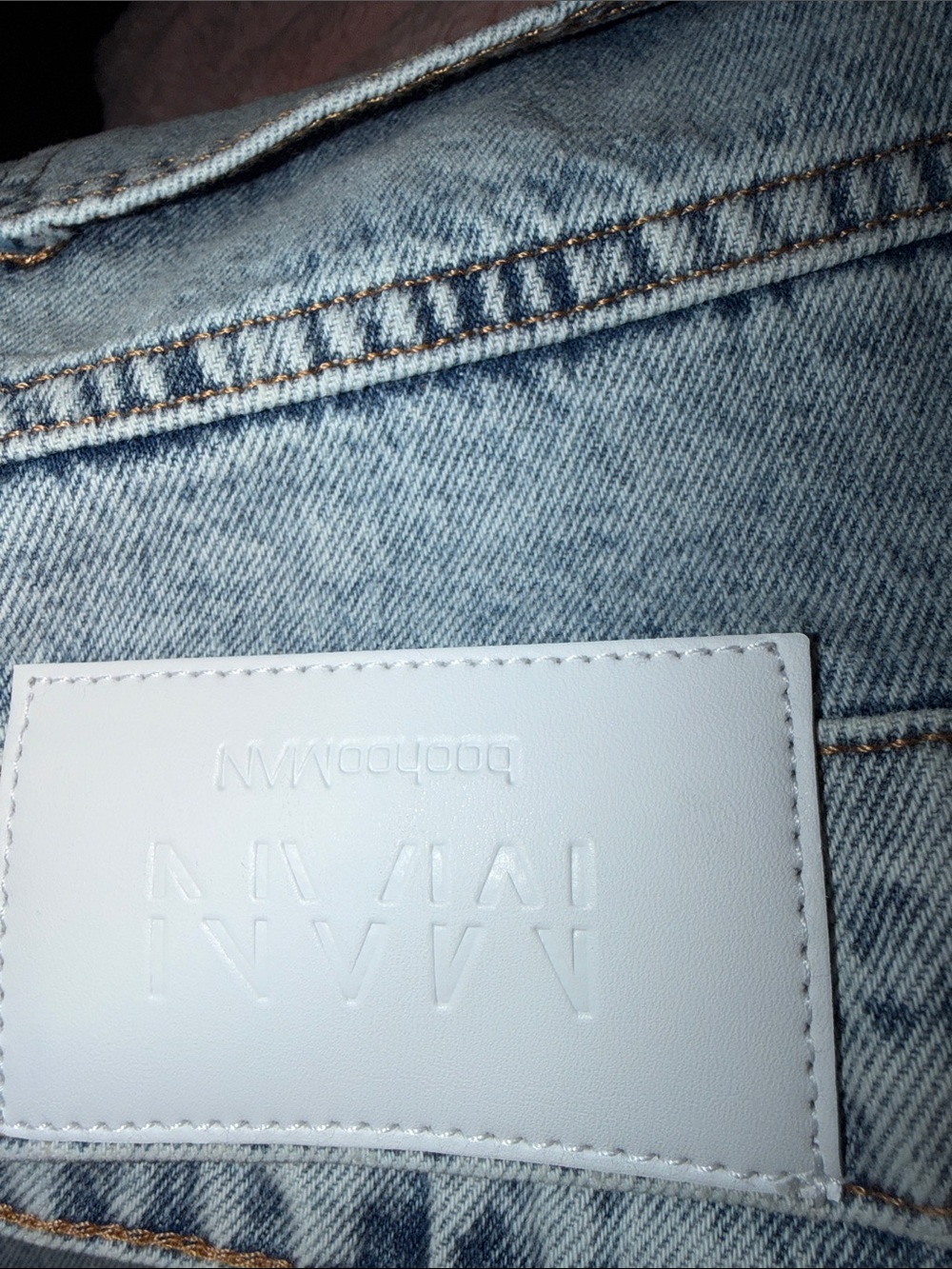 boohooMAN
Wide‎ Leg Skater All Over Ripped Distressed Jeans - Picture 7 of 11